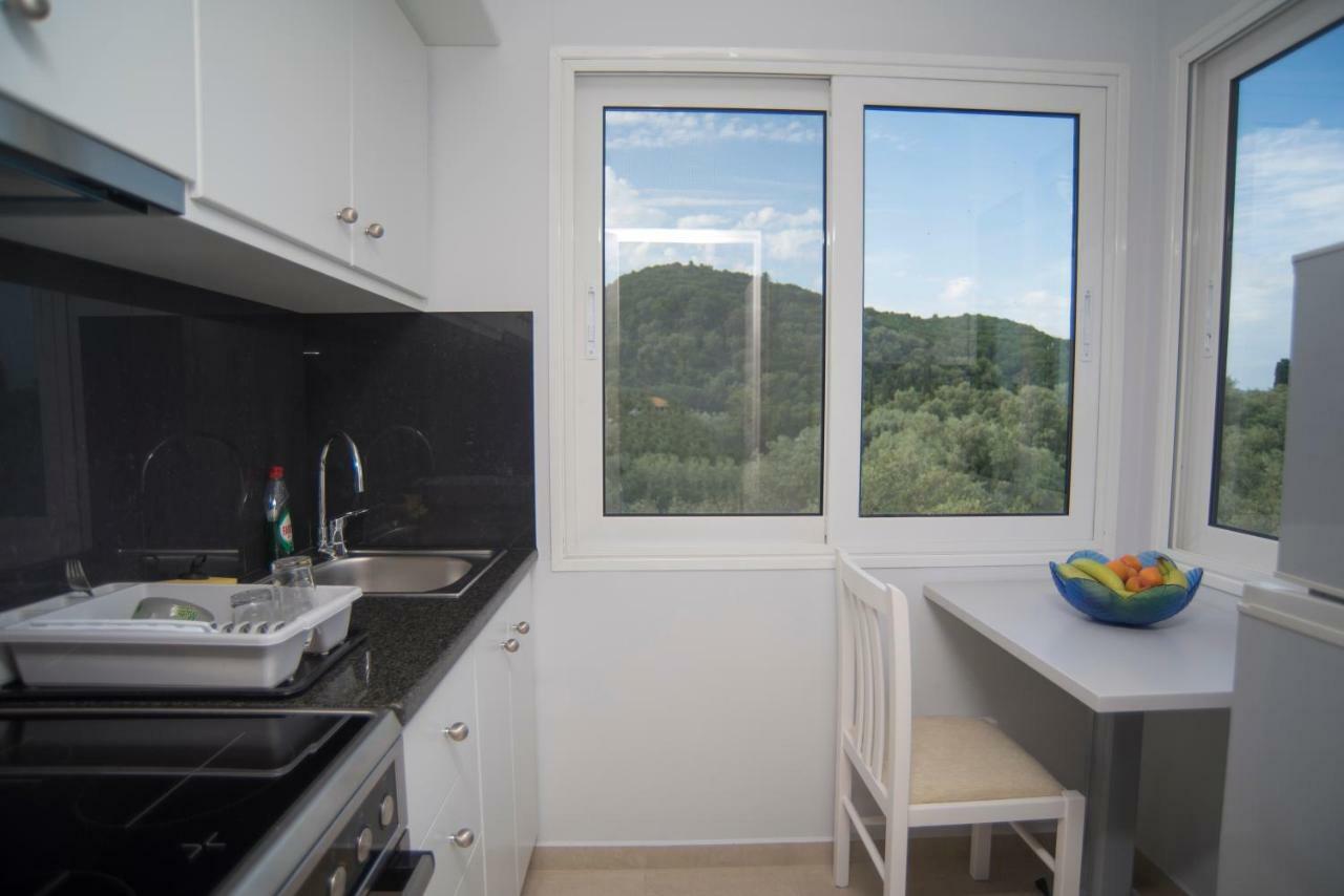 Margarita Apartments นิเกียนา ภายนอก รูปภาพ
